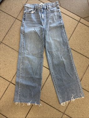 High-Rise Light Blue Wide-Leg Jeans with Raw Hem